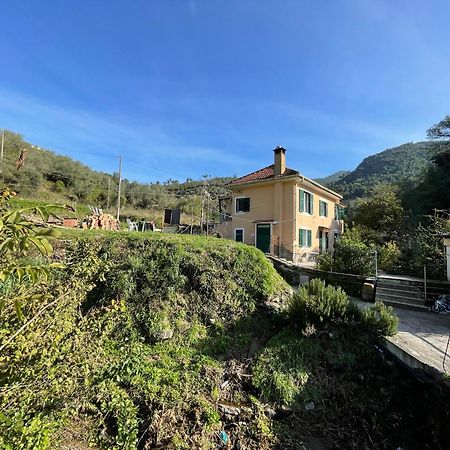 Apartamento Piano Superiore A Pochi Passi Dal Mare Sestri Levante Exterior foto
